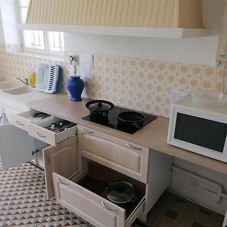 Chambre Parentale Chez L'Habitant Saint-Corneille エクステリア 写真